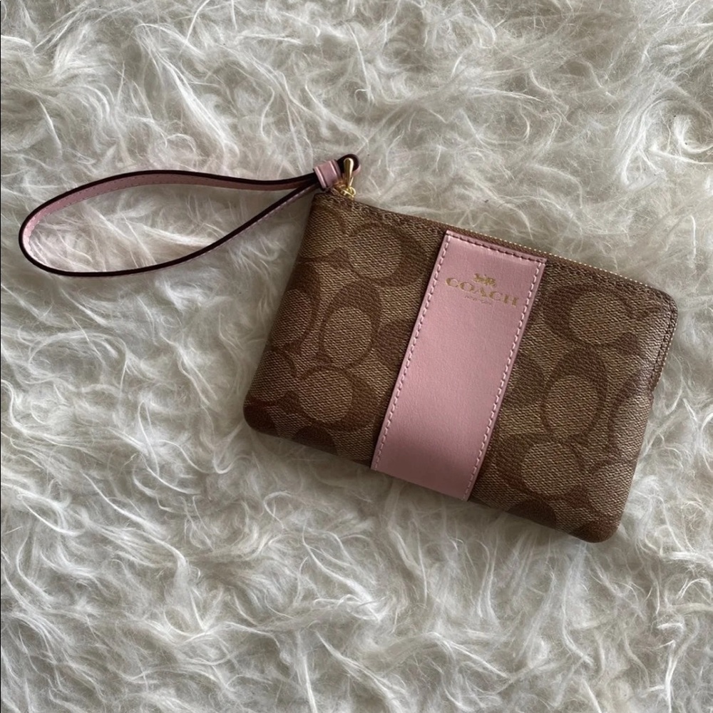 Coach Wristlet Wallet